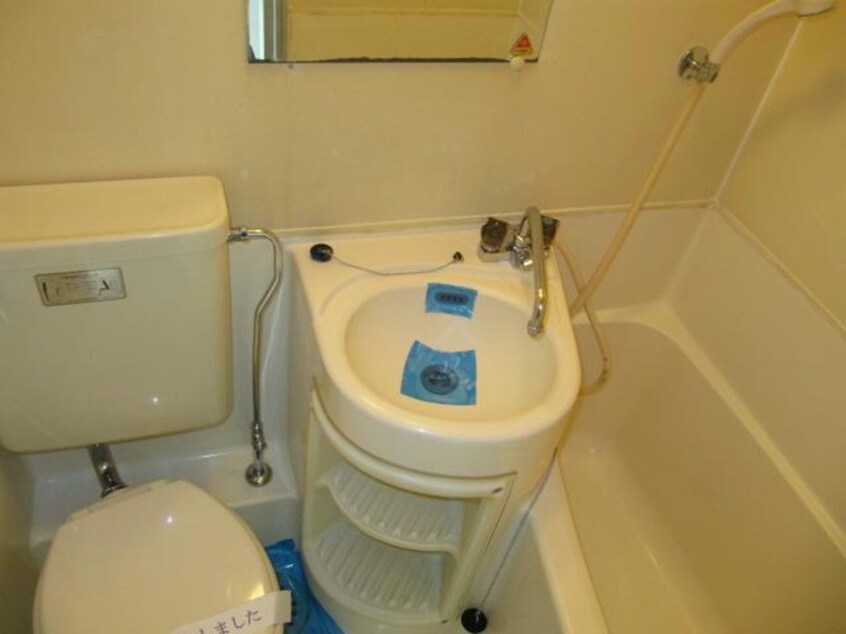  名古屋市営地下鉄東山線/新栄町駅 徒歩6分 1階 築40年