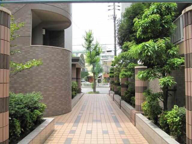  名古屋市営地下鉄桜通線/車道駅 徒歩6分 6階 築25年