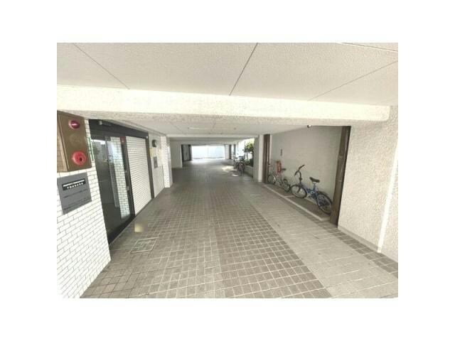  名古屋市営地下鉄東山線/新栄町駅 徒歩11分 11階 築32年