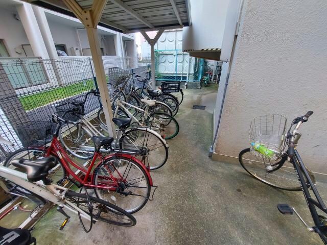 名古屋市営地下鉄東山線/新栄町駅 徒歩4分 10階 築41年