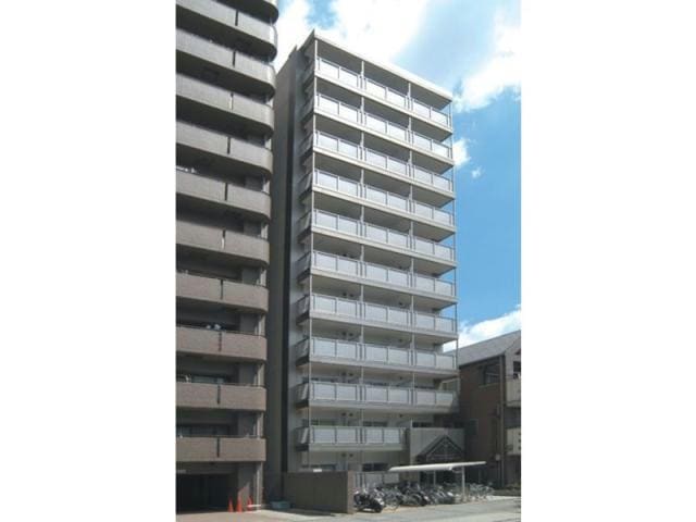  名古屋市営地下鉄鶴舞線/丸の内駅 徒歩1分 3階 築34年