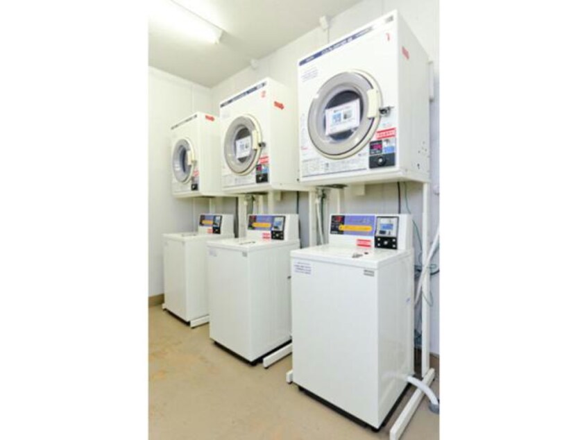  名古屋市営地下鉄鶴舞線/丸の内駅 徒歩1分 3階 築34年