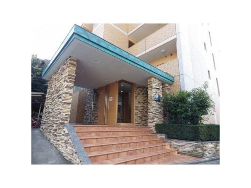  名古屋市営地下鉄東山線/新栄町駅 徒歩10分 3階 築21年