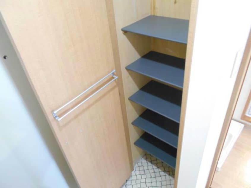  名古屋市営地下鉄桜通線/丸の内駅 徒歩4分 5階 築21年