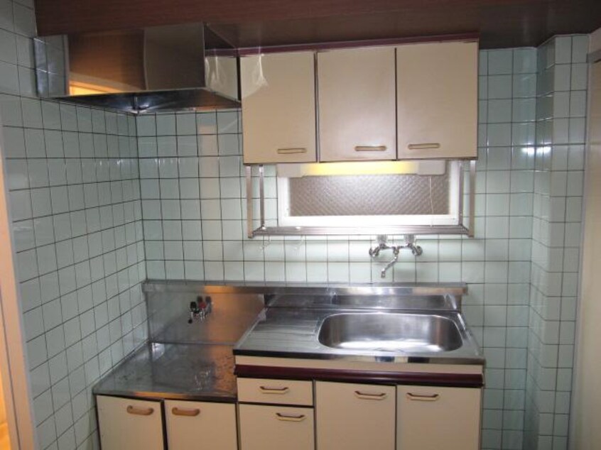  名古屋市営地下鉄東山線/新栄町駅 徒歩6分 3階 築37年