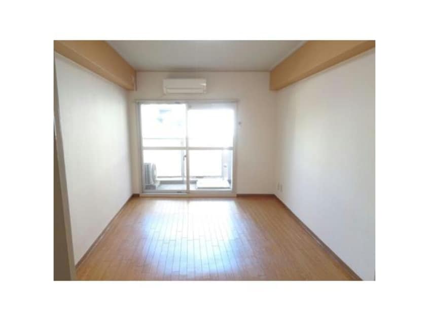  名古屋市営地下鉄東山線/新栄町駅 徒歩3分 3階 築41年