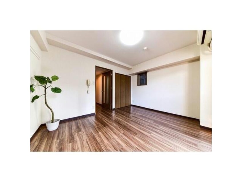  名古屋市営地下鉄名城線/久屋大通駅 徒歩8分 6階 築20年