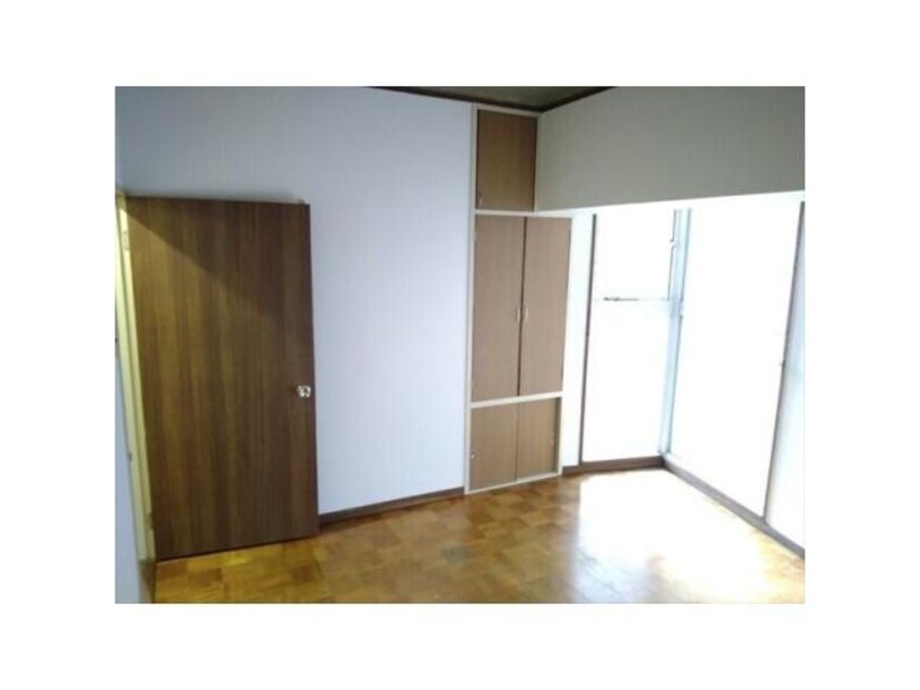  名古屋市営地下鉄鶴舞線/鶴舞駅 徒歩8分 5階 築45年