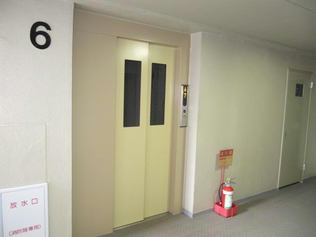  名古屋市営地下鉄名城線/久屋大通駅 徒歩3分 12階 築38年