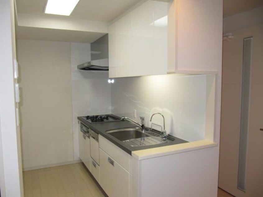  名古屋市営地下鉄鶴舞線/丸の内駅 徒歩3分 13階 築20年