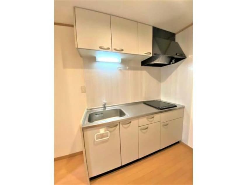  名古屋市営地下鉄名城線/名城公園駅 徒歩4分 2階 築57年