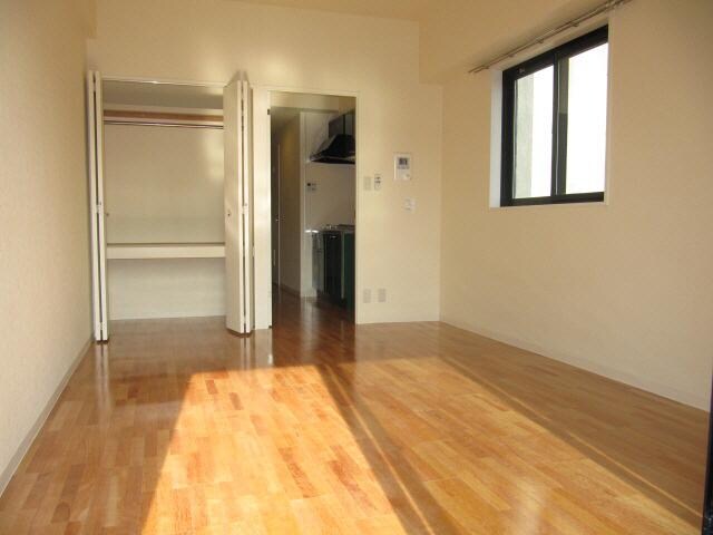  名古屋市営地下鉄東山線/新栄町駅 徒歩2分 4階 築19年