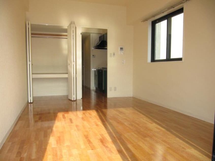  名古屋市営地下鉄東山線/新栄町駅 徒歩2分 4階 築19年