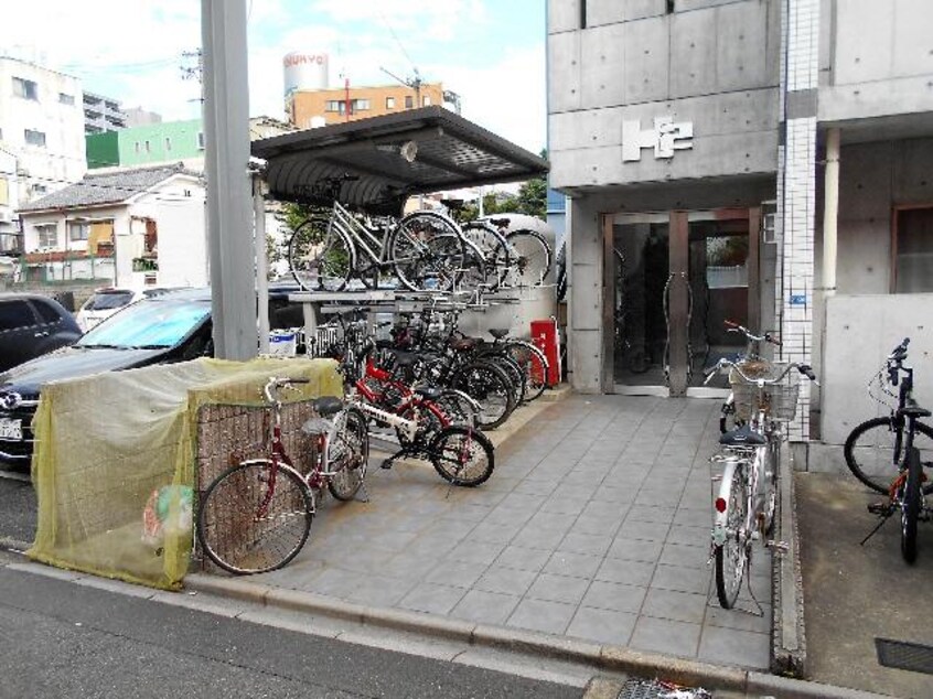  名古屋市営地下鉄東山線/新栄町駅 徒歩5分 1階 築19年