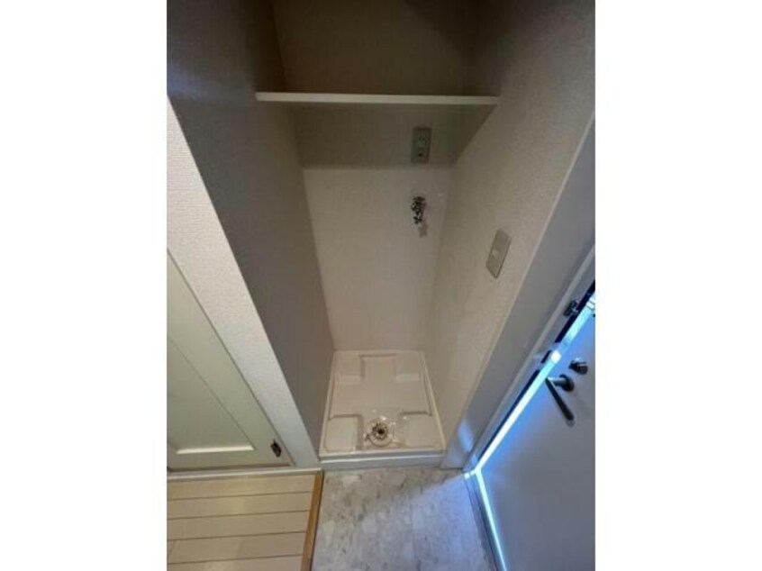  名古屋市営地下鉄東山線/新栄町駅 徒歩5分 1階 築19年