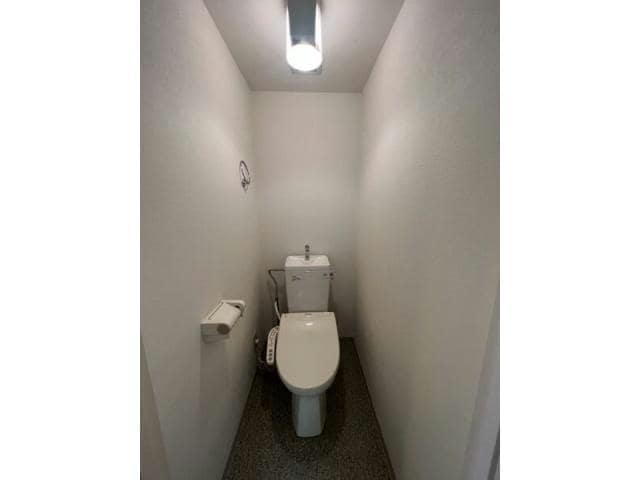  名古屋市営地下鉄東山線/新栄町駅 徒歩5分 4階 築19年