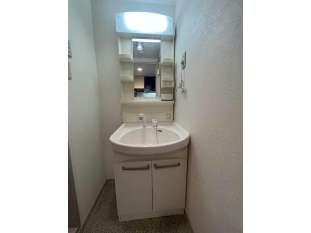  名古屋市営地下鉄東山線/新栄町駅 徒歩5分 4階 築19年