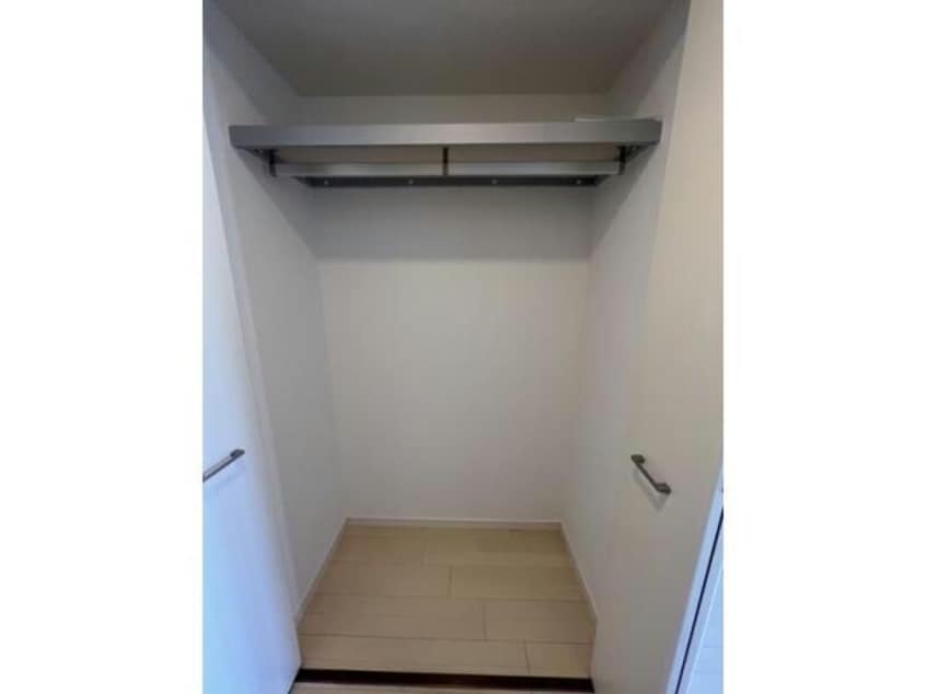  名古屋市営地下鉄東山線/新栄町駅 徒歩5分 4階 築19年