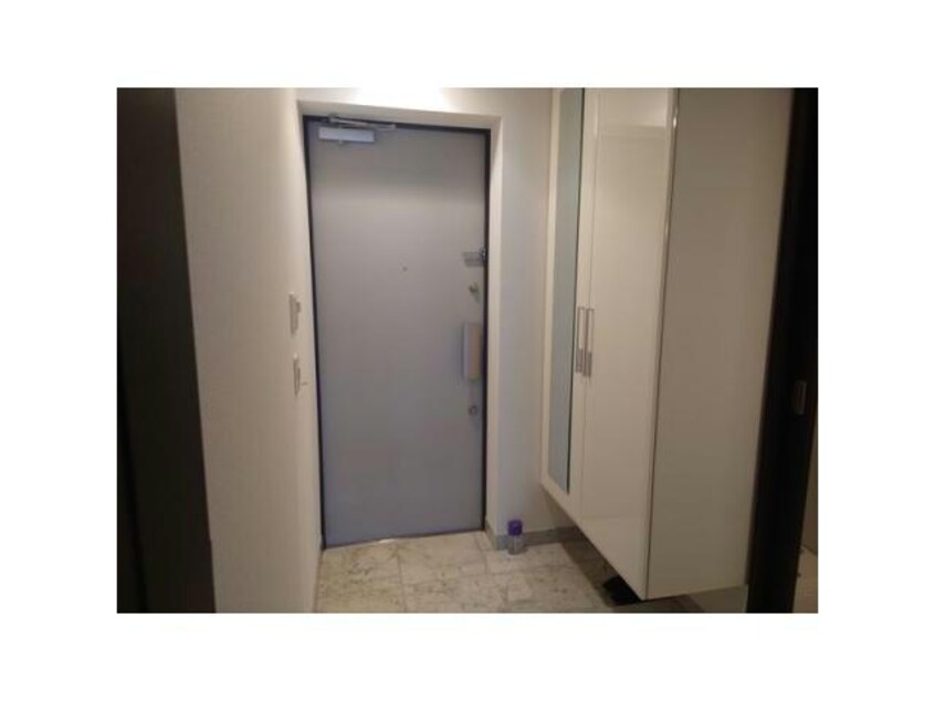  名古屋市営地下鉄鶴舞線/丸の内駅 徒歩1分 9階 築19年