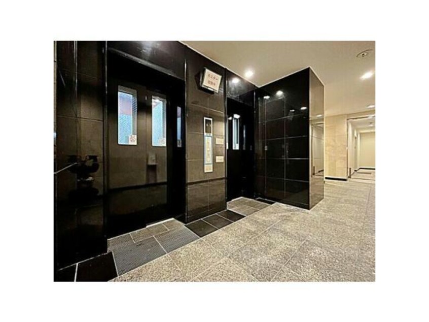  名古屋市営地下鉄鶴舞線/丸の内駅 徒歩1分 9階 築19年