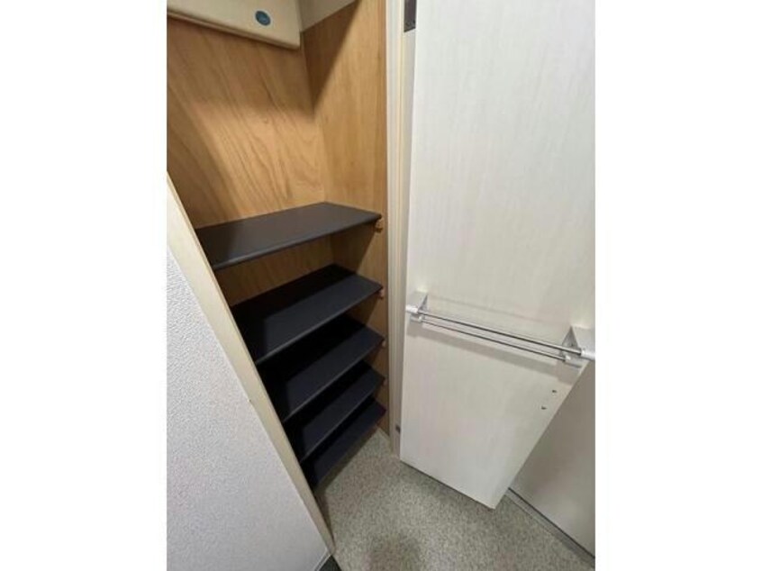  名古屋市営地下鉄東山線/新栄町駅 徒歩4分 5階 築19年