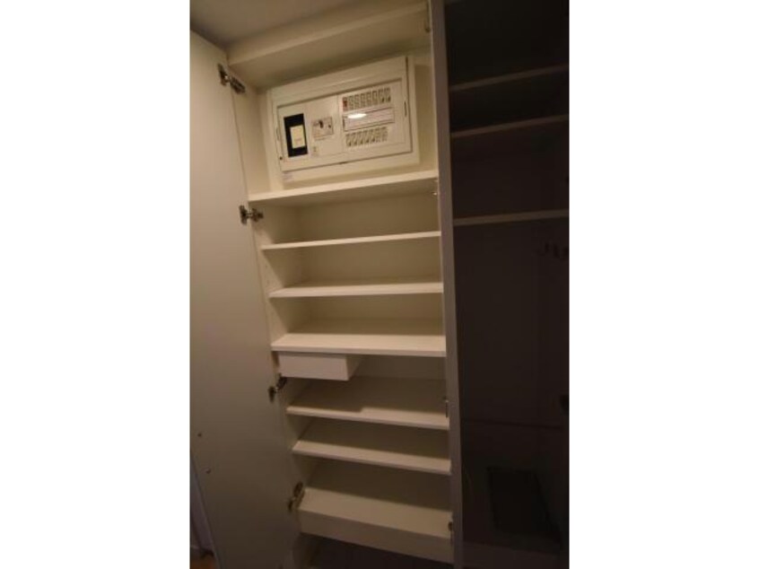  名古屋市営地下鉄桜通線/車道駅 徒歩4分 13階 築19年