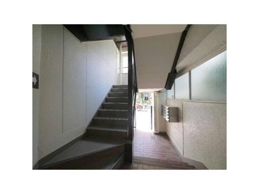 名古屋市営地下鉄東山線/新栄町駅 徒歩4分 3階 築44年