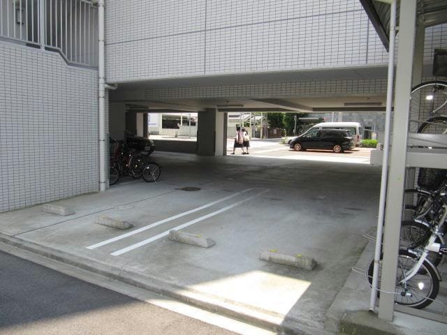  名古屋市営地下鉄東山線/千種駅 徒歩5分 4階 築18年