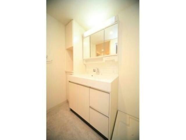  名古屋市営地下鉄桜通線/丸の内駅 徒歩2分 4階 築19年