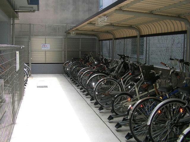 名古屋市営地下鉄桜通線/丸の内駅 徒歩2分 13階 築18年