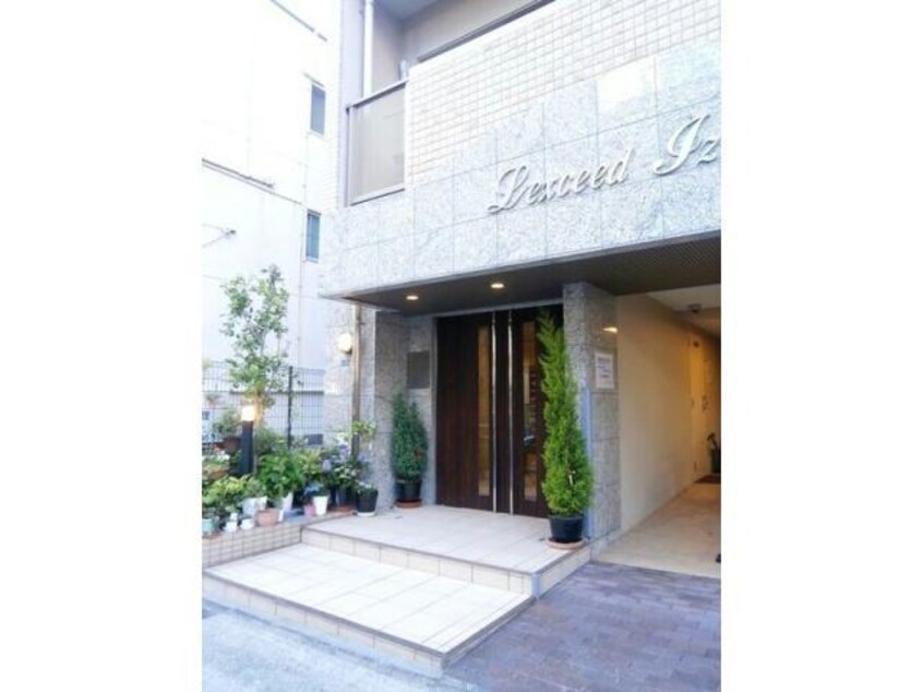  名古屋市営地下鉄桜通線/高岳駅 徒歩6分 8階 築18年