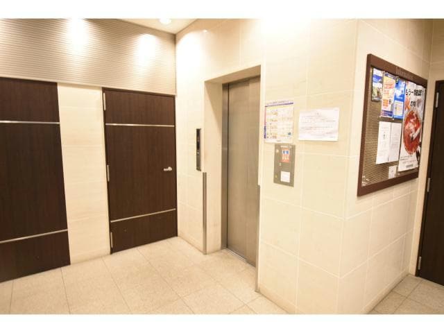  名古屋市営地下鉄東山線/栄駅 徒歩5分 7階 築18年