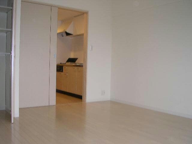  名古屋市営地下鉄東山線/栄駅 徒歩5分 7階 築18年