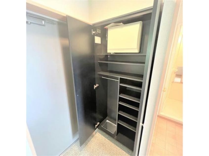  名古屋市営地下鉄名城線/矢場町駅 徒歩11分 8階 築18年