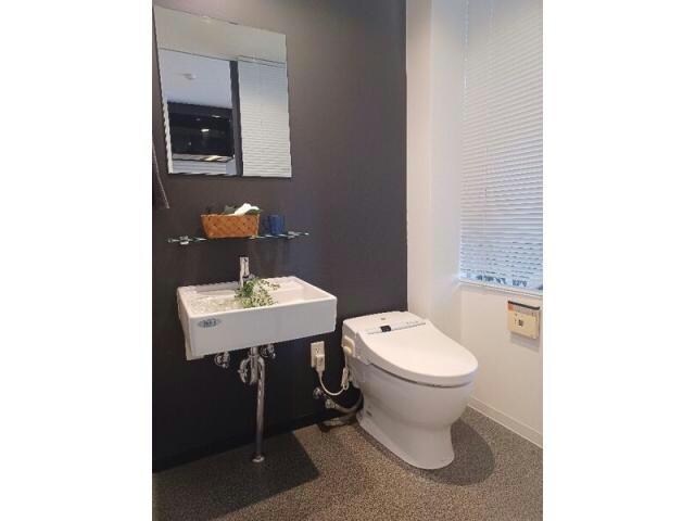  名古屋市営地下鉄東山線/伏見駅 徒歩6分 8階 築18年