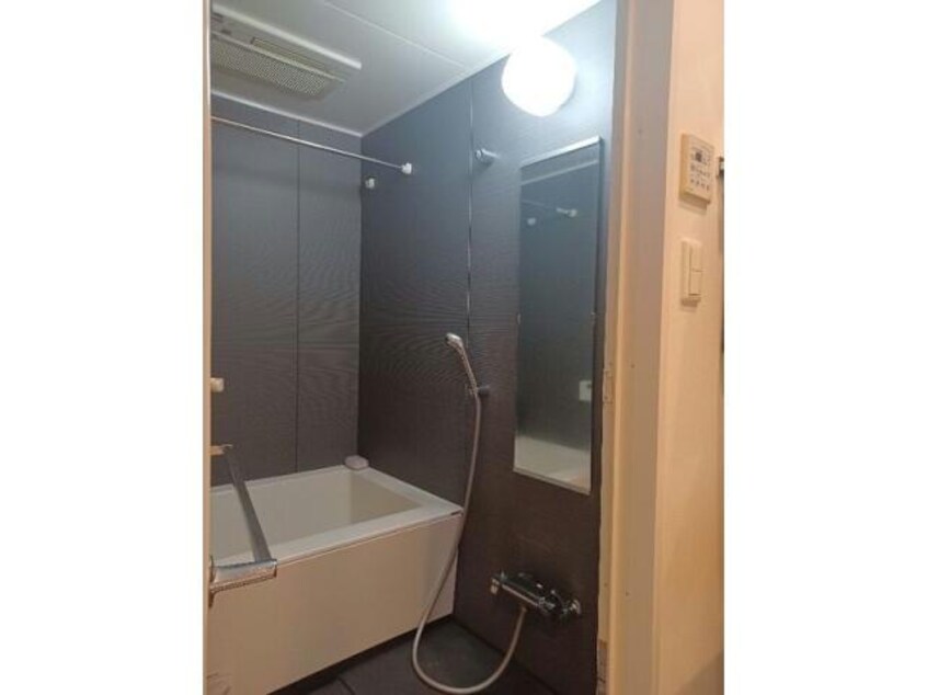  名古屋市営地下鉄東山線/伏見駅 徒歩6分 8階 築18年