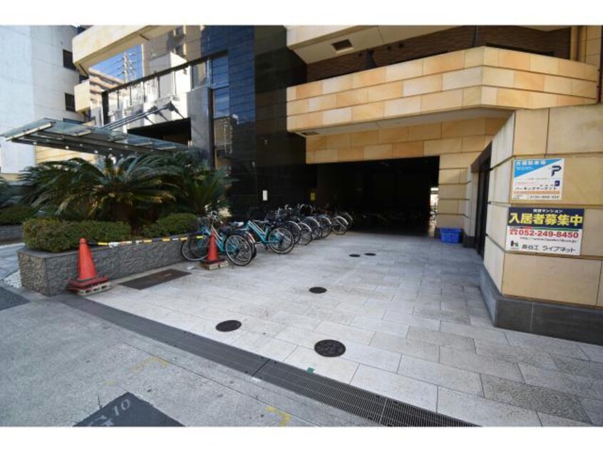  名古屋市営地下鉄桜通線/高岳駅 徒歩3分 8階 築17年