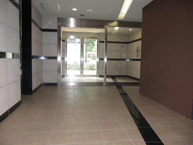  名古屋市営地下鉄名城線/久屋大通駅 徒歩7分 9階 築17年