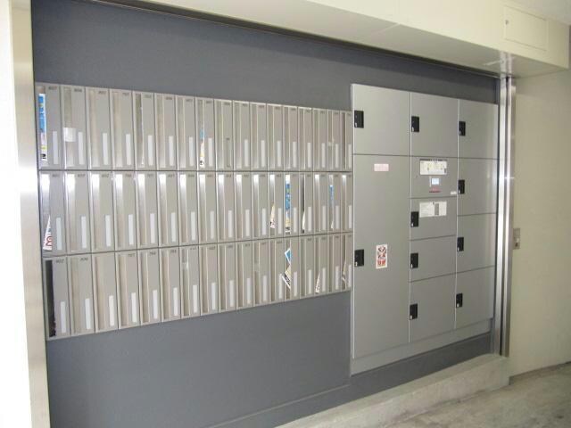  名古屋市営地下鉄名城線/久屋大通駅 徒歩7分 8階 築17年