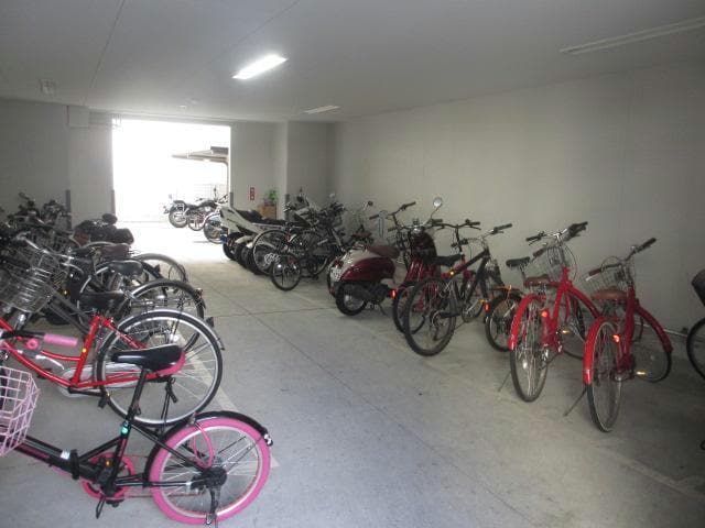  名古屋市営地下鉄名城線/矢場町駅 徒歩4分 8階 築17年