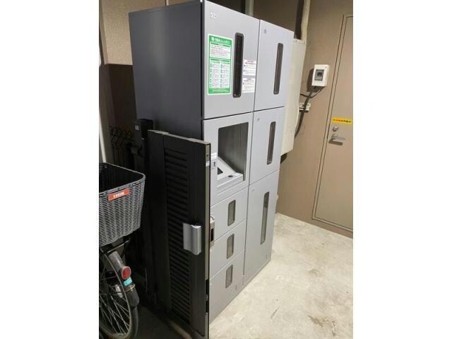  名古屋市営地下鉄東山線/新栄町駅 徒歩8分 4階 築17年