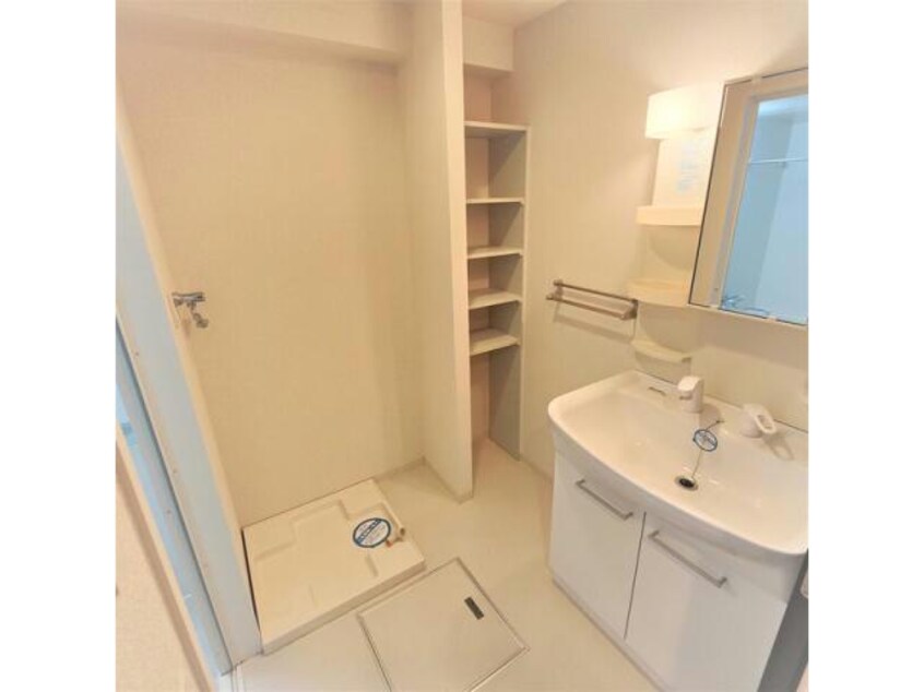  名古屋市営地下鉄名城線/矢場町駅 徒歩8分 5階 築17年