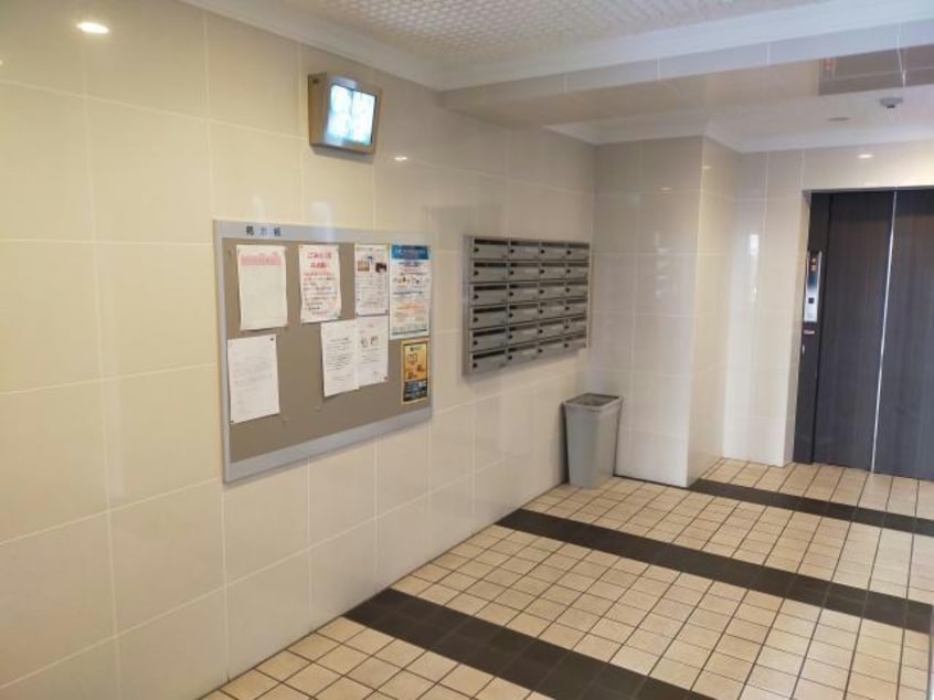  名古屋市営地下鉄東山線/新栄町駅 徒歩10分 4階 築16年