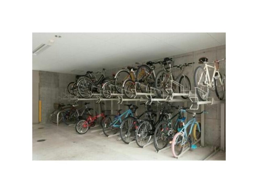  名古屋市営地下鉄東山線/新栄町駅 徒歩7分 12階 築16年