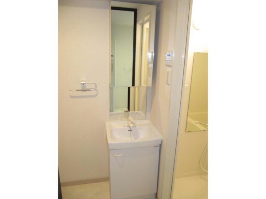  名古屋市営地下鉄東山線/新栄町駅 徒歩7分 12階 築16年