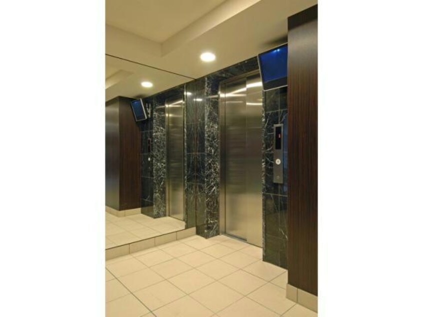  名古屋市営地下鉄名城線/矢場町駅 徒歩5分 7階 築16年