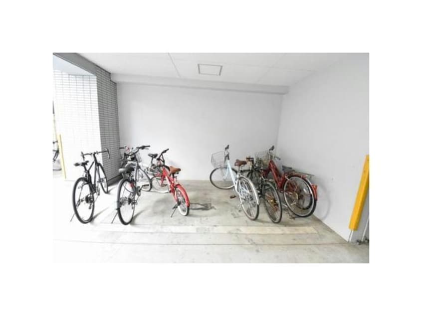  名古屋市営地下鉄東山線/千種駅 徒歩9分 4階 築22年