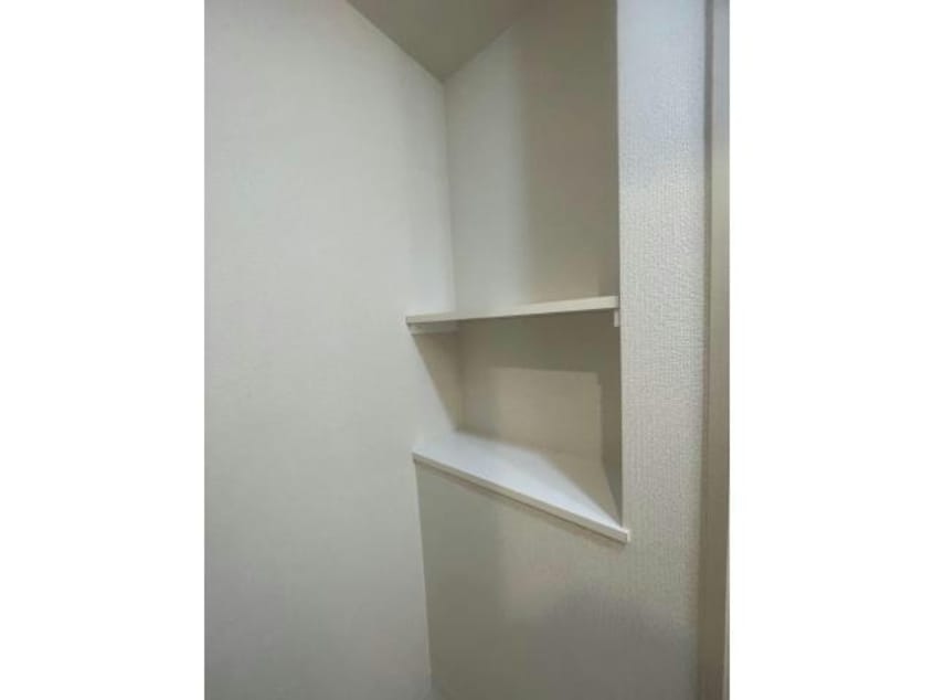  名古屋市営地下鉄東山線/新栄町駅 徒歩4分 9階 築15年