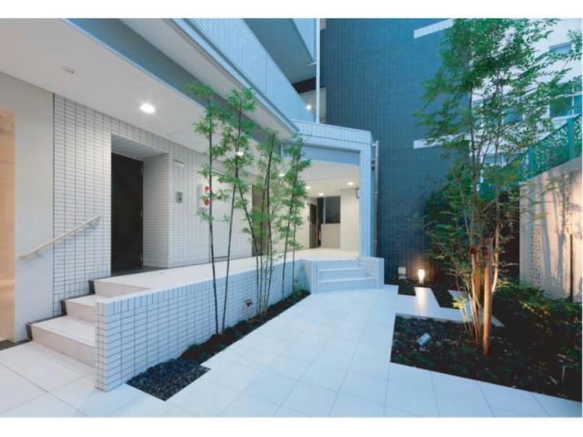  名古屋市営地下鉄東山線/新栄町駅 徒歩9分 5階 築14年