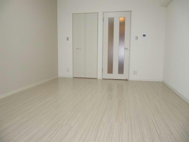  名古屋市営地下鉄東山線/新栄町駅 徒歩9分 5階 築14年